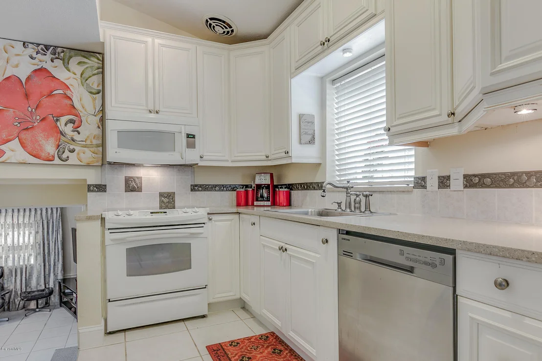 Photo of 2334 Saint Andrews Circle