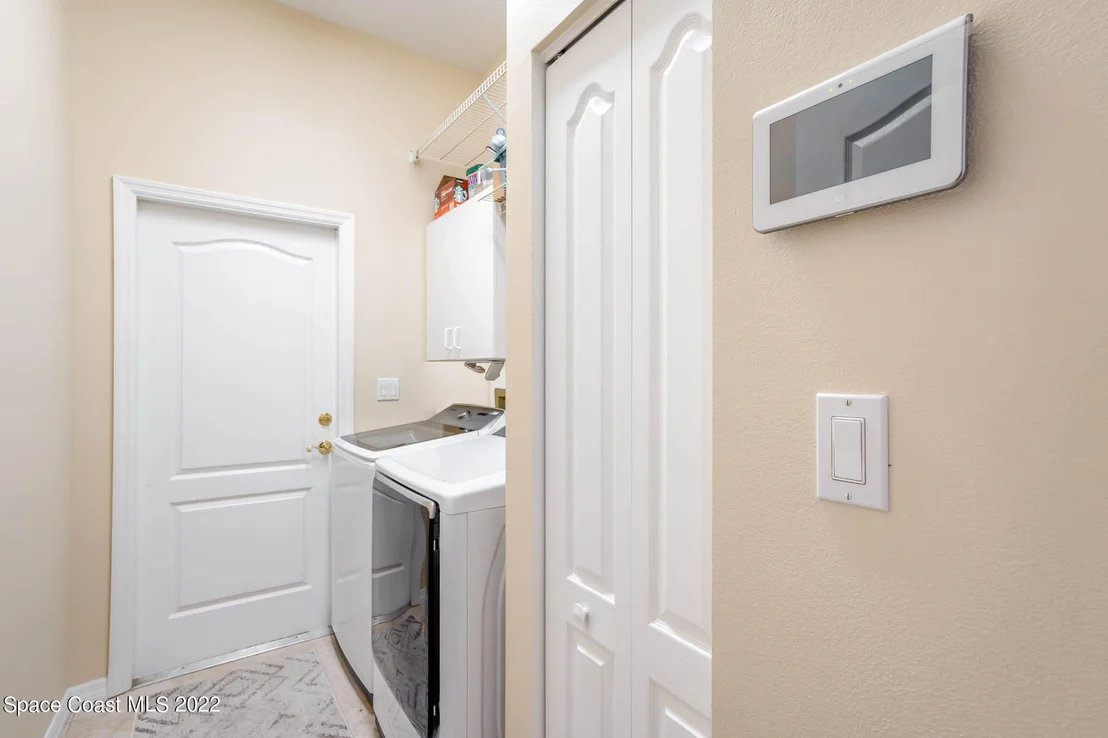 Photo of 993 Wildwood Drive