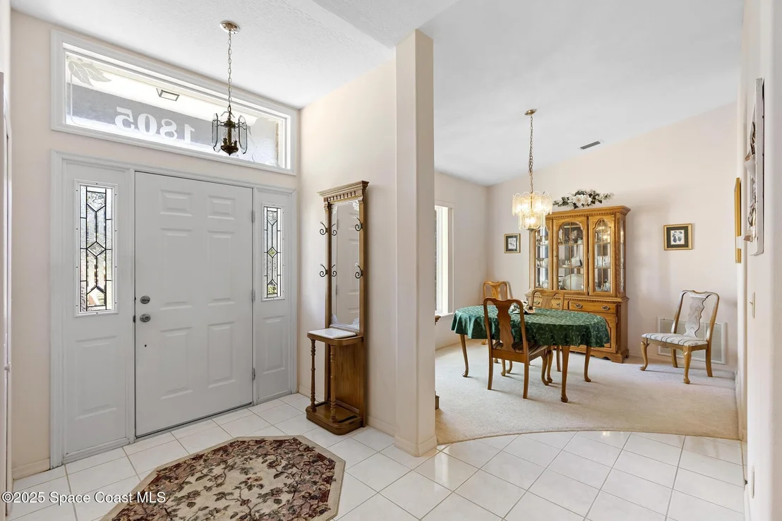 Photo of 1805 Laurel Oak Drive N