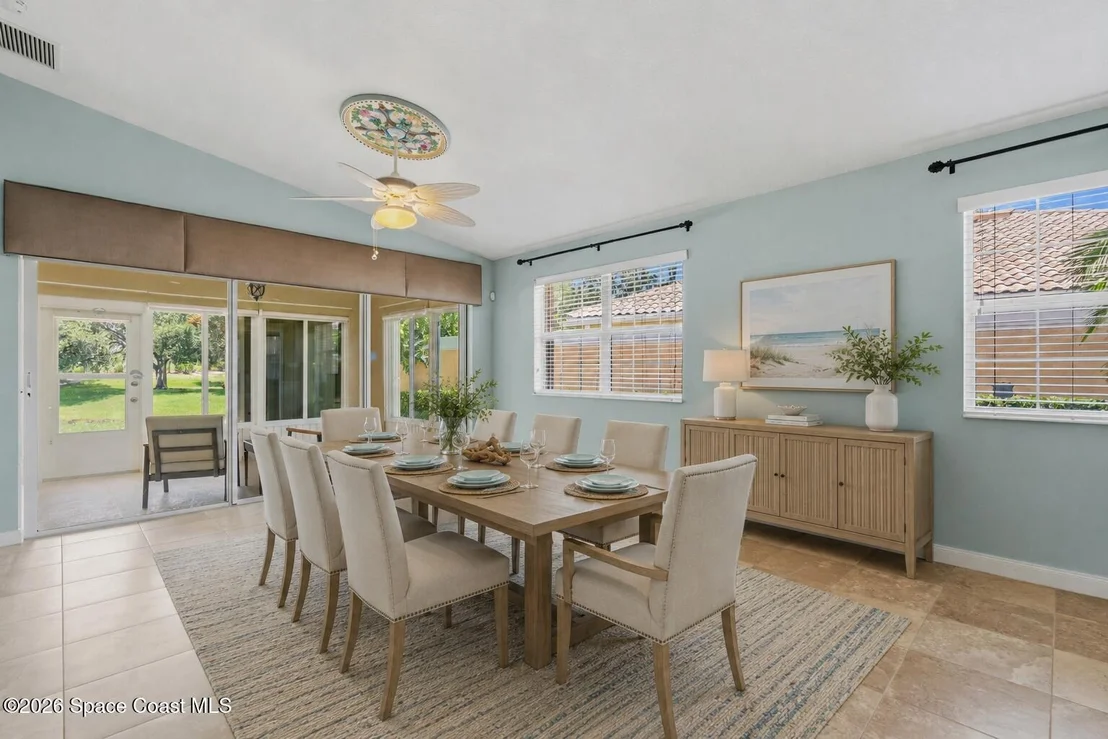 Photo of 3412 Hyperion Way SE