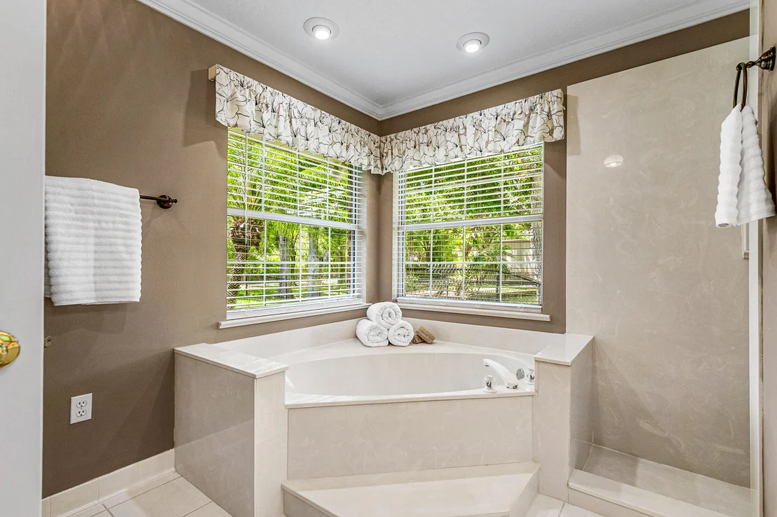 Photo of 3240 Weber Road