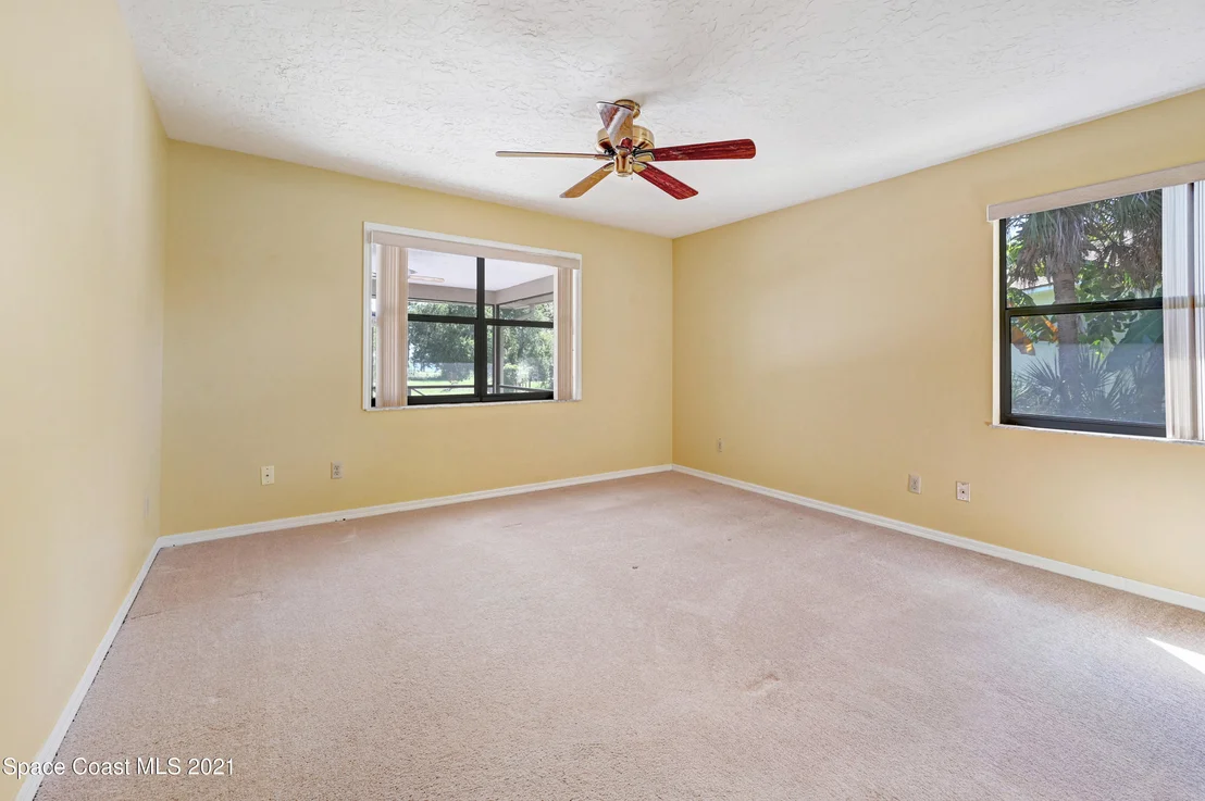 Photo of 255 River Road Circle