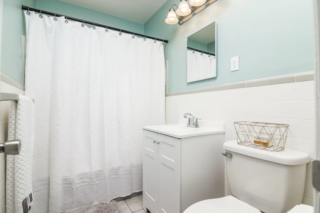 Photo of 120 Ocean Boulevard