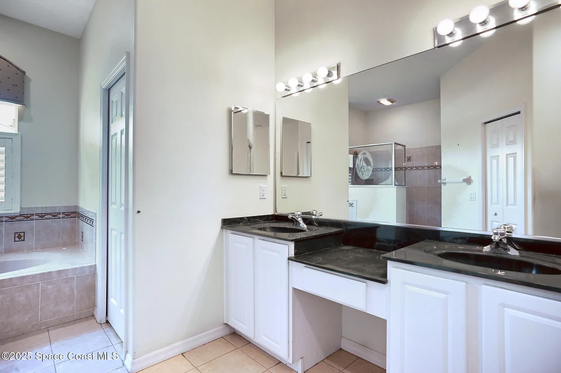 Photo of 5357 Solway Drive