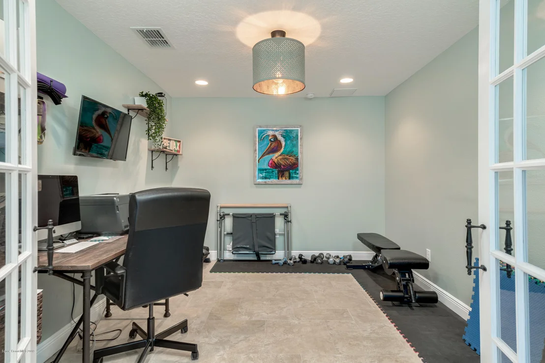 Photo of 905 Magnolia Drive