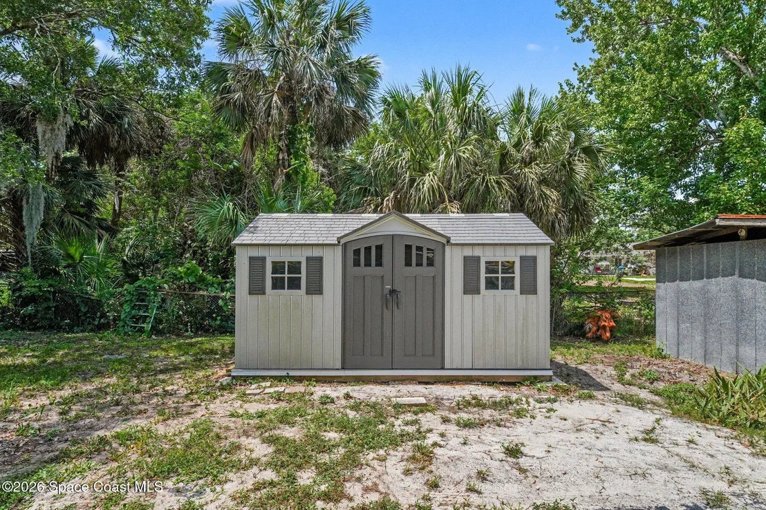 Photo of 336 Bay Avenue