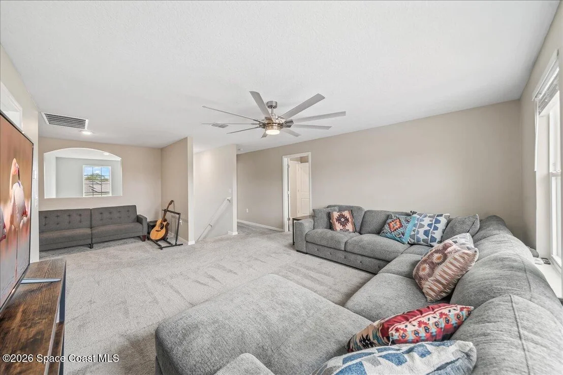 Photo of 800 Lyons Circle NW
