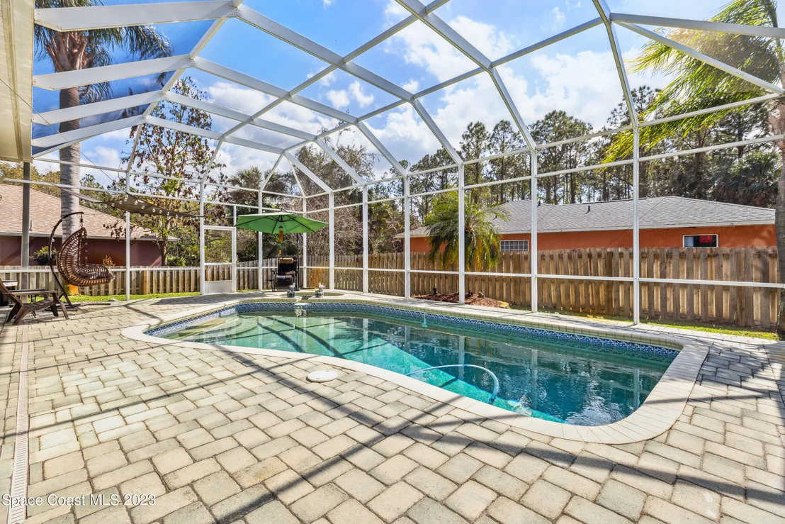 Photo of 6 Greenvale Drive