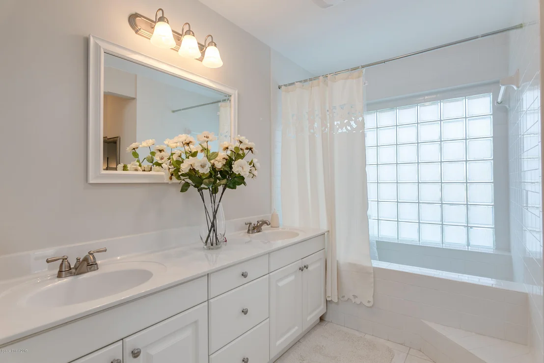 Photo of 353 Amberjack Place