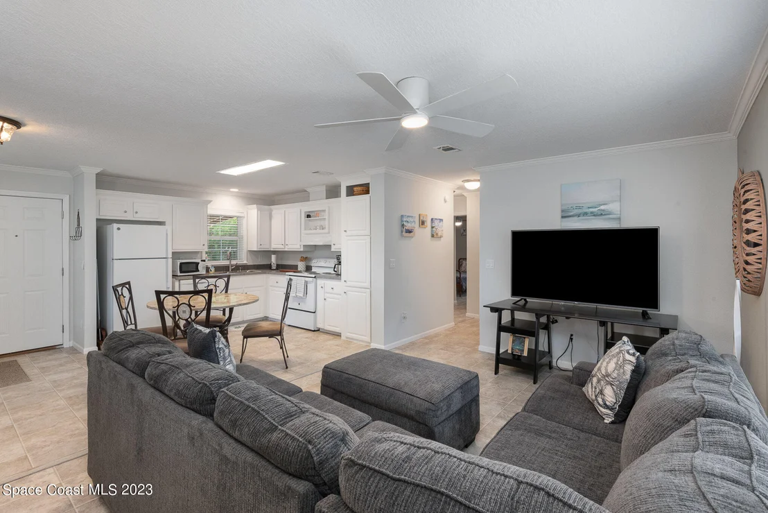 Photo of 625 Maple Place
