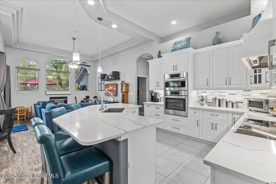 Photo of 370 Baytree Drive