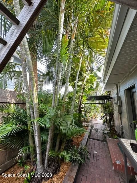 Photo of 44 Burlington Avenue