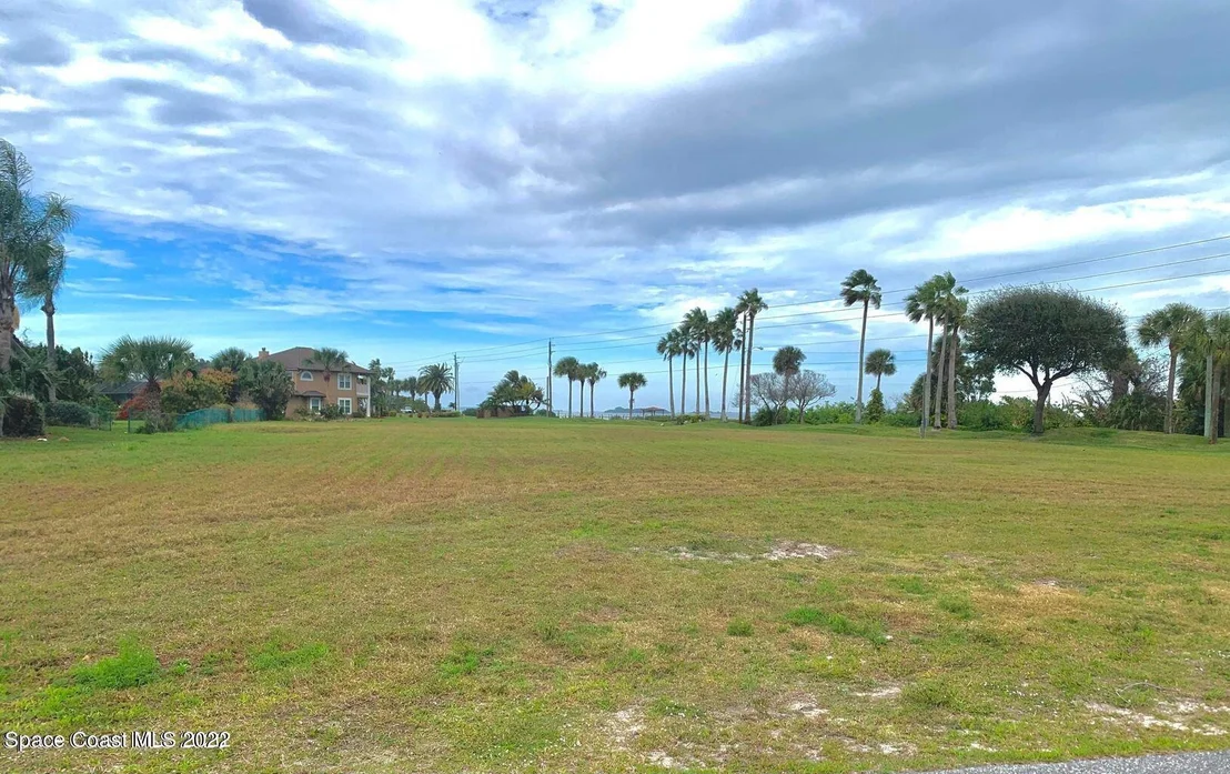 Photo of 295 Utopia Circle