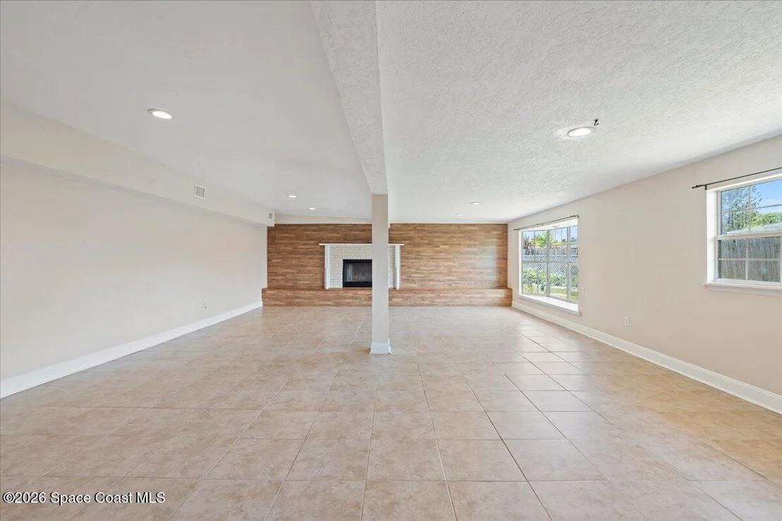 Photo of 2619 Lorna Drive