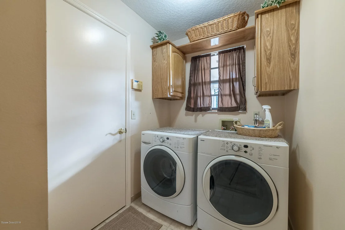Photo of 1836 Fox Bay Drive