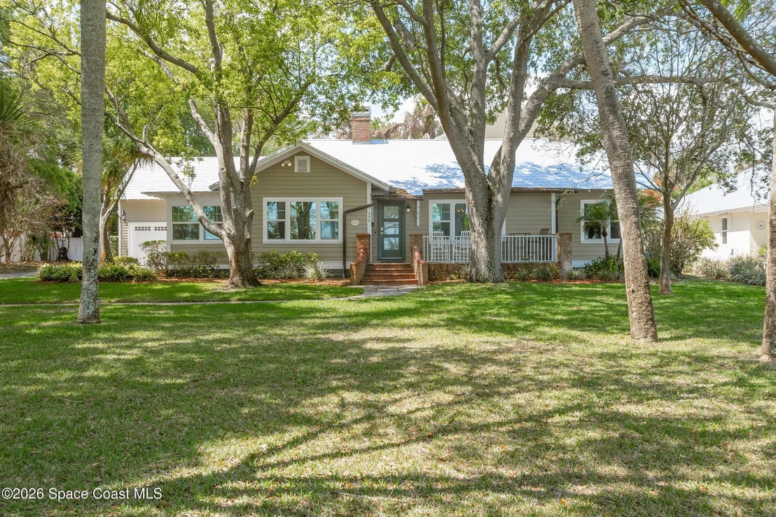 Photo of 409 Rockledge Drive