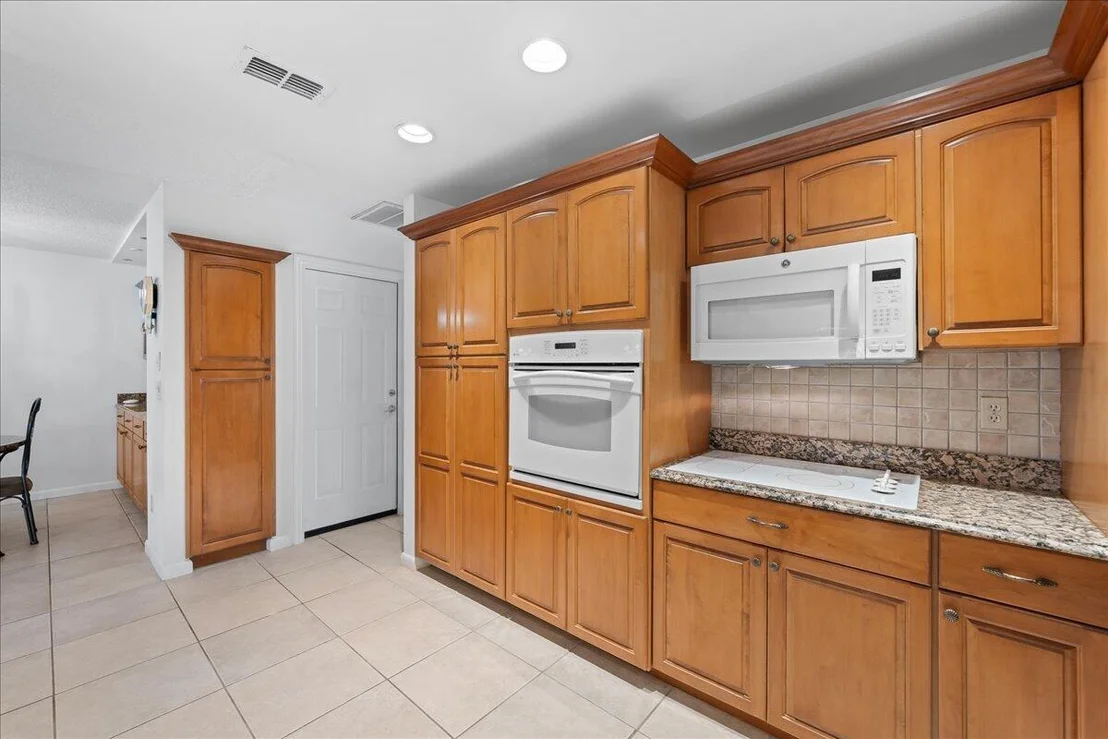 Photo of 1902 Cedar Lane