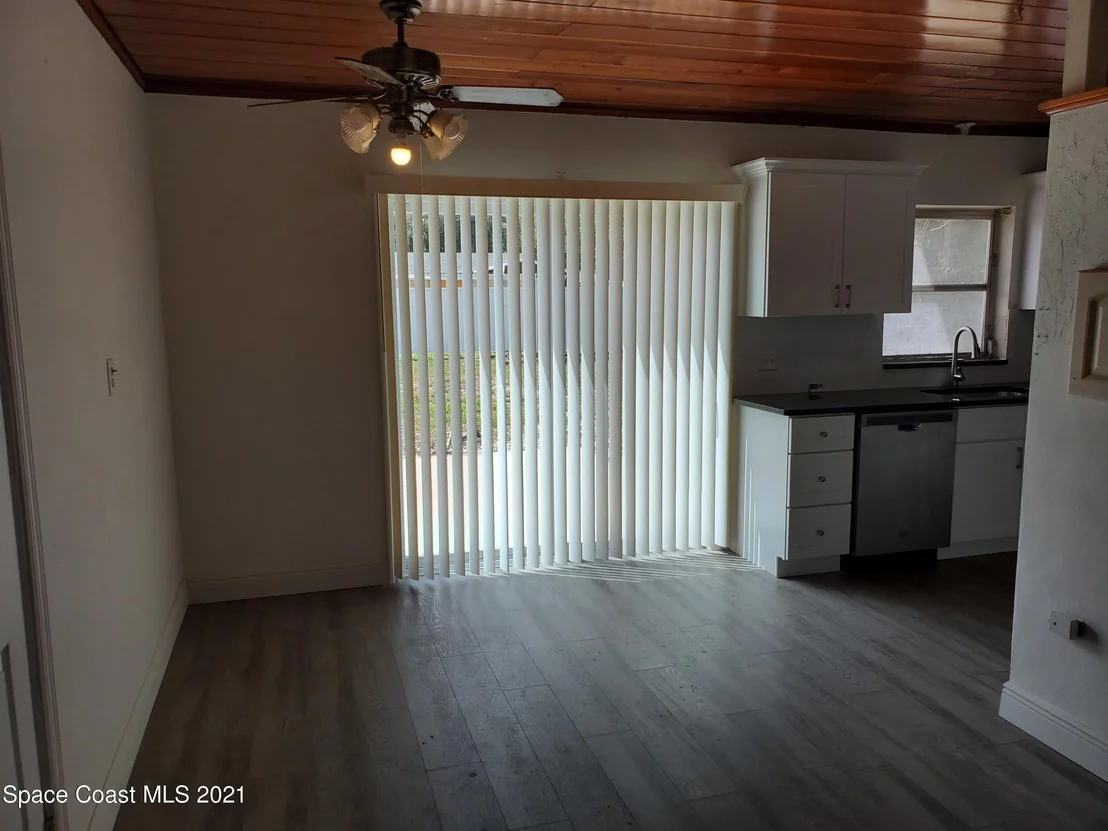 Photo of 2511 Vernon Drive NE