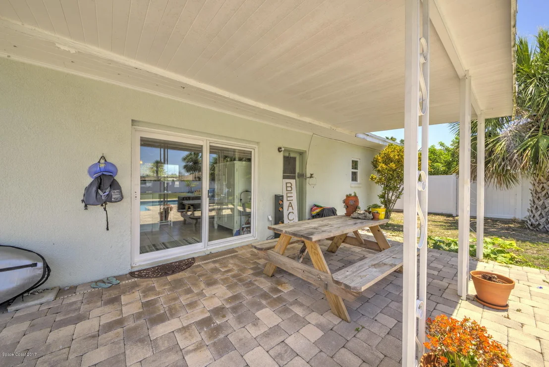 Photo of 113 Franklyn Avenue