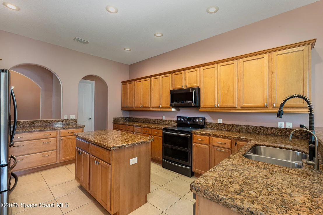 Photo of 291 Devlin Court SE