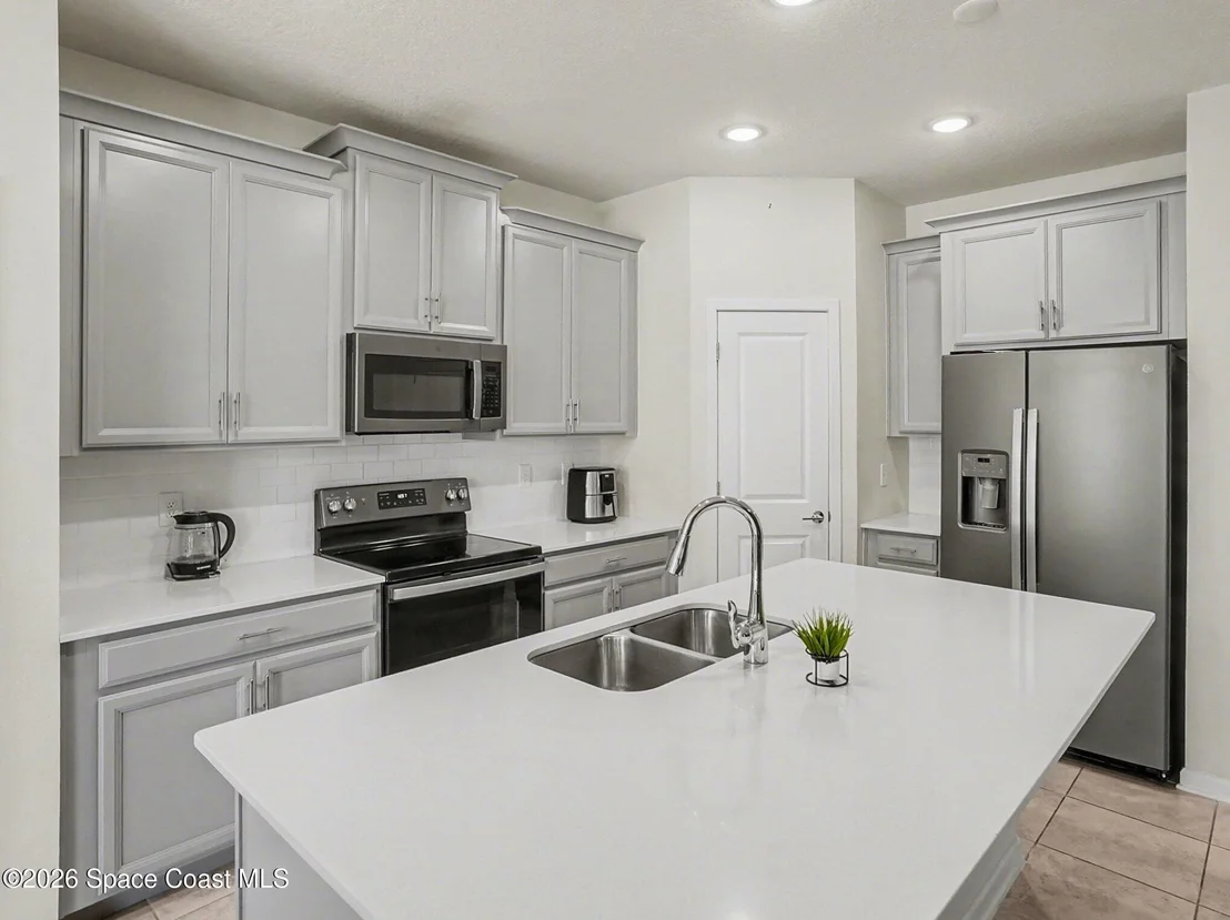 Photo of 5550 Bakewell Place