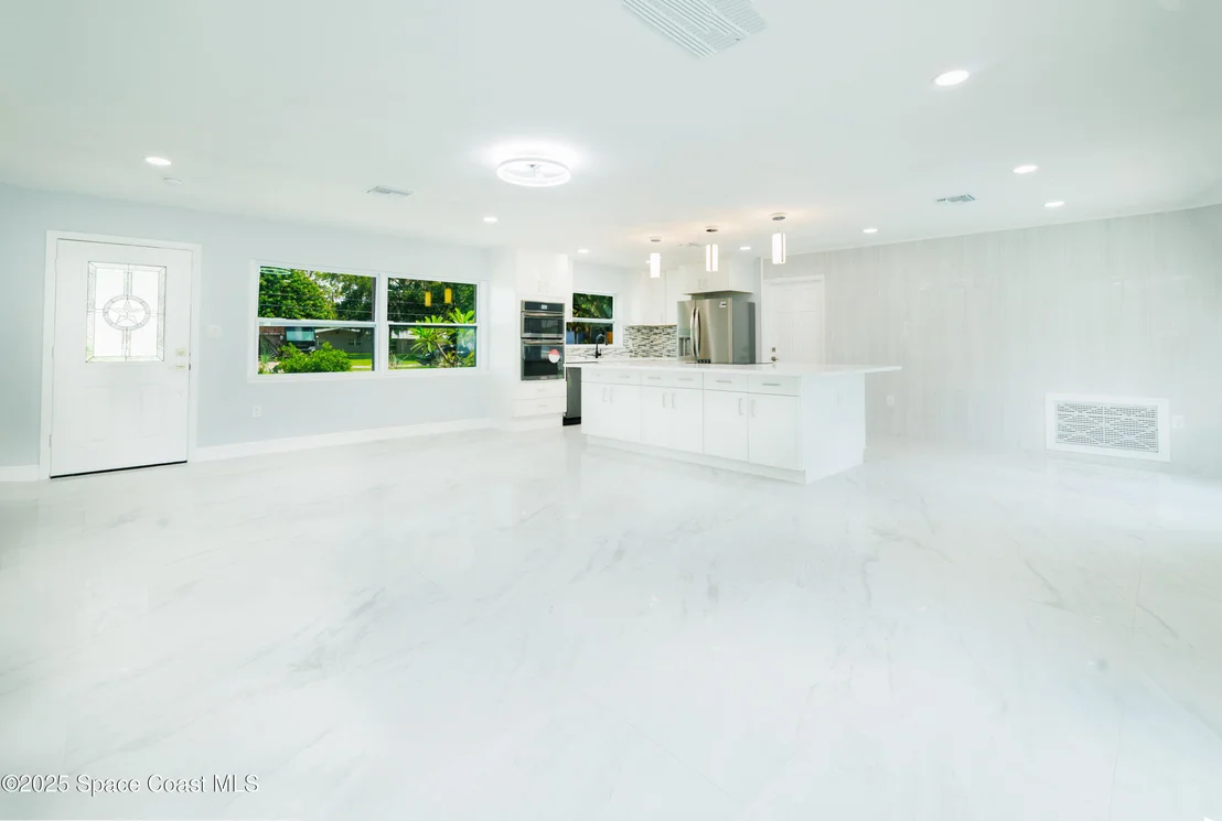 Photo of 8473 Sylvan Drive