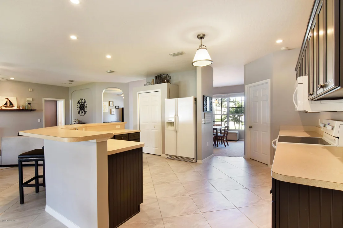 Photo of 1410 Whitman Drive