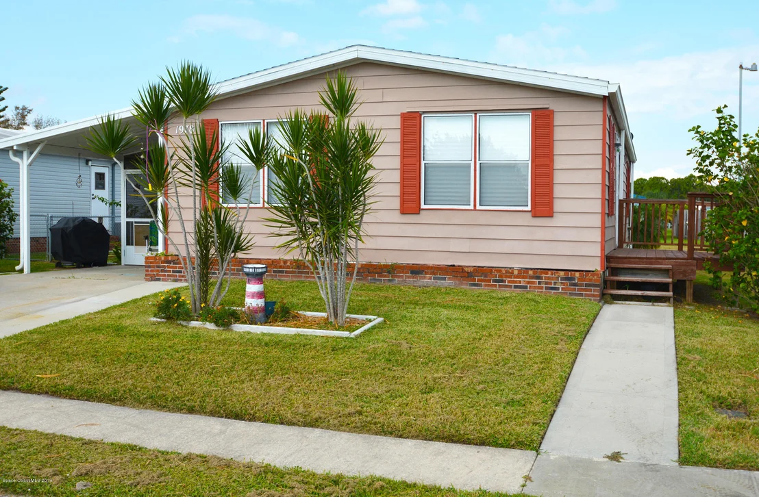 Photo of 1978 Coco Plum Street NE