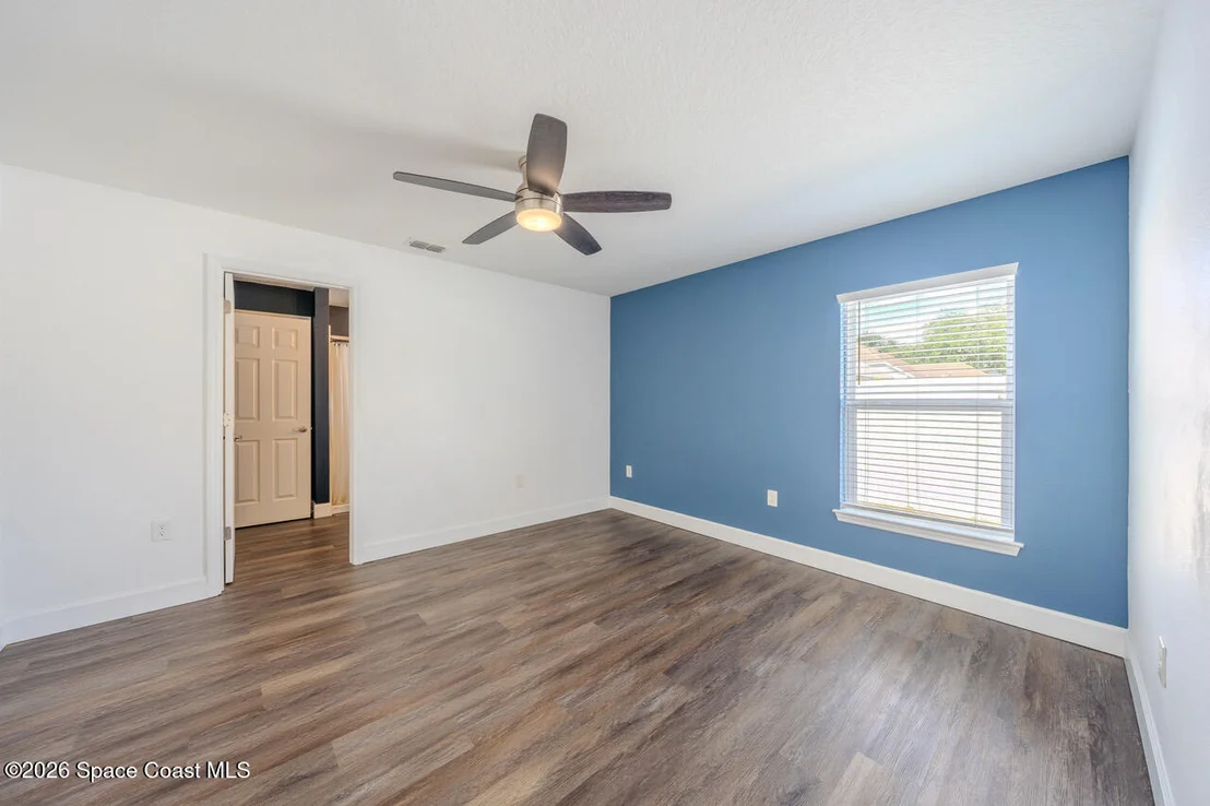 Photo of 2655 Laurel Road