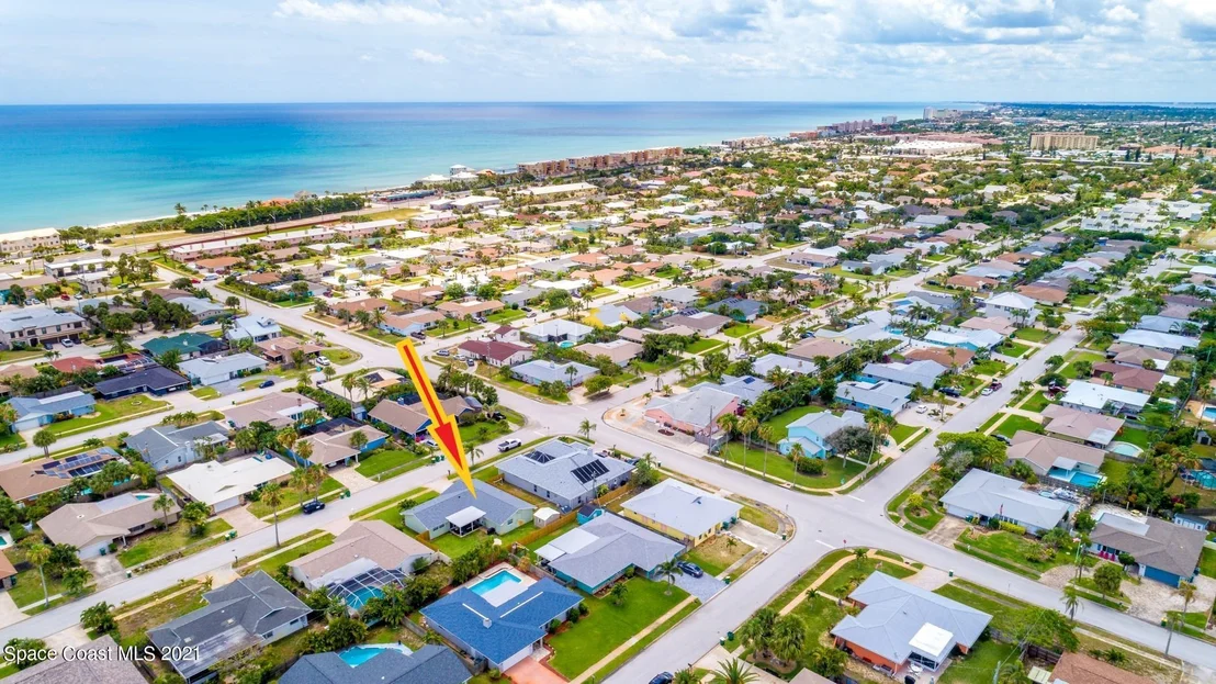 Photo of 680 Poinsetta Drive
