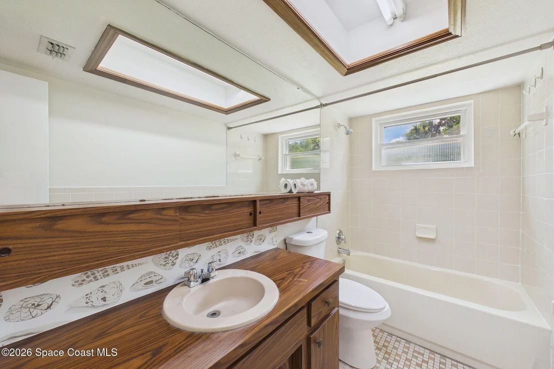Photo of 4230 Lee Hall Place