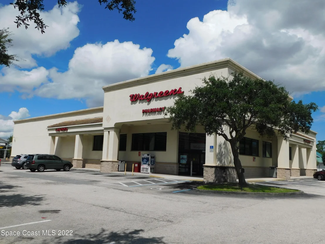 Photo of 3535 Hield Road