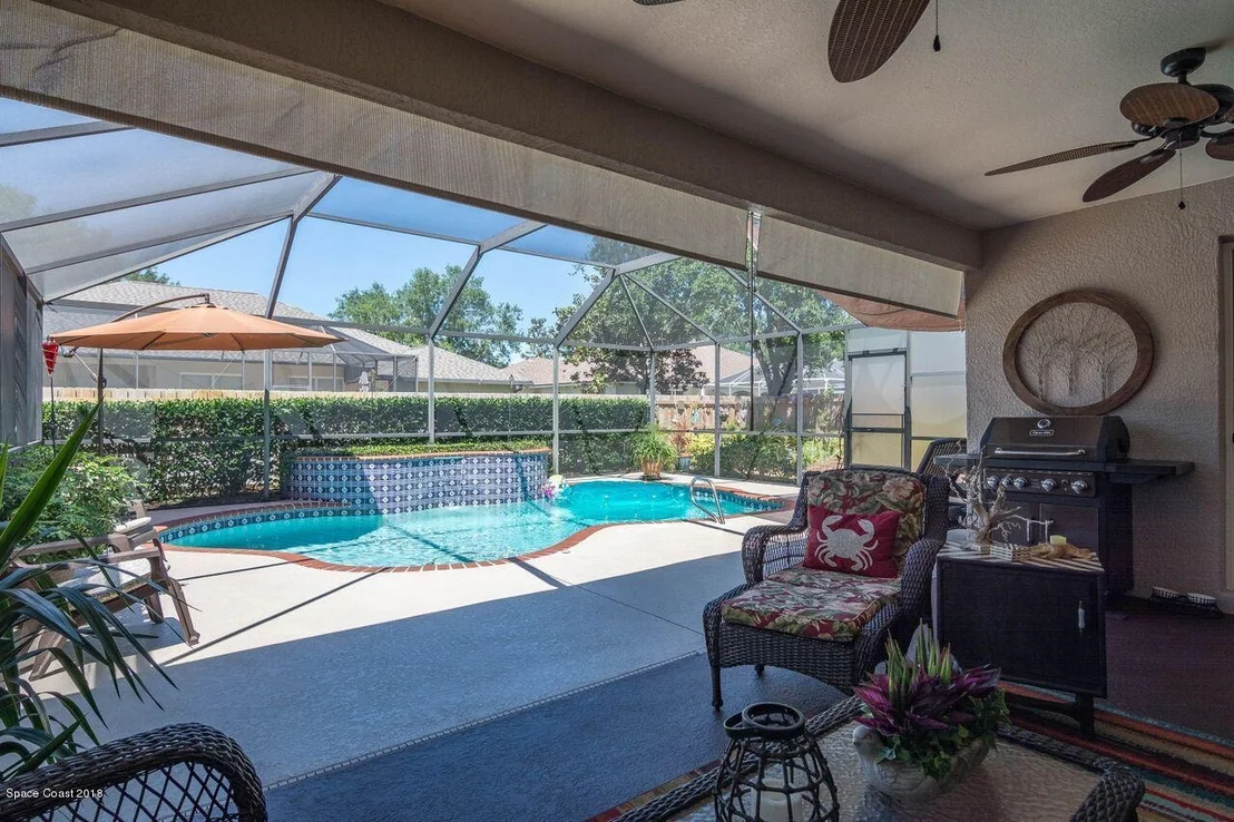 Photo of 6042 Newbury Circle