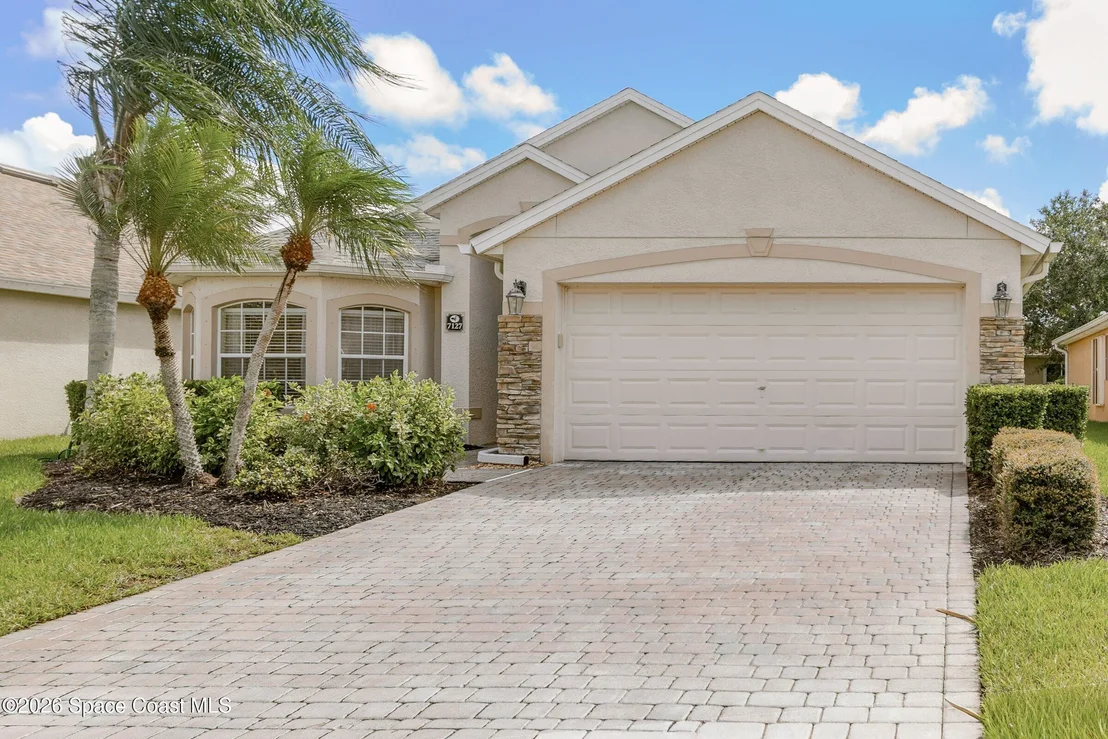 Photo of 7127 Broderick Drive