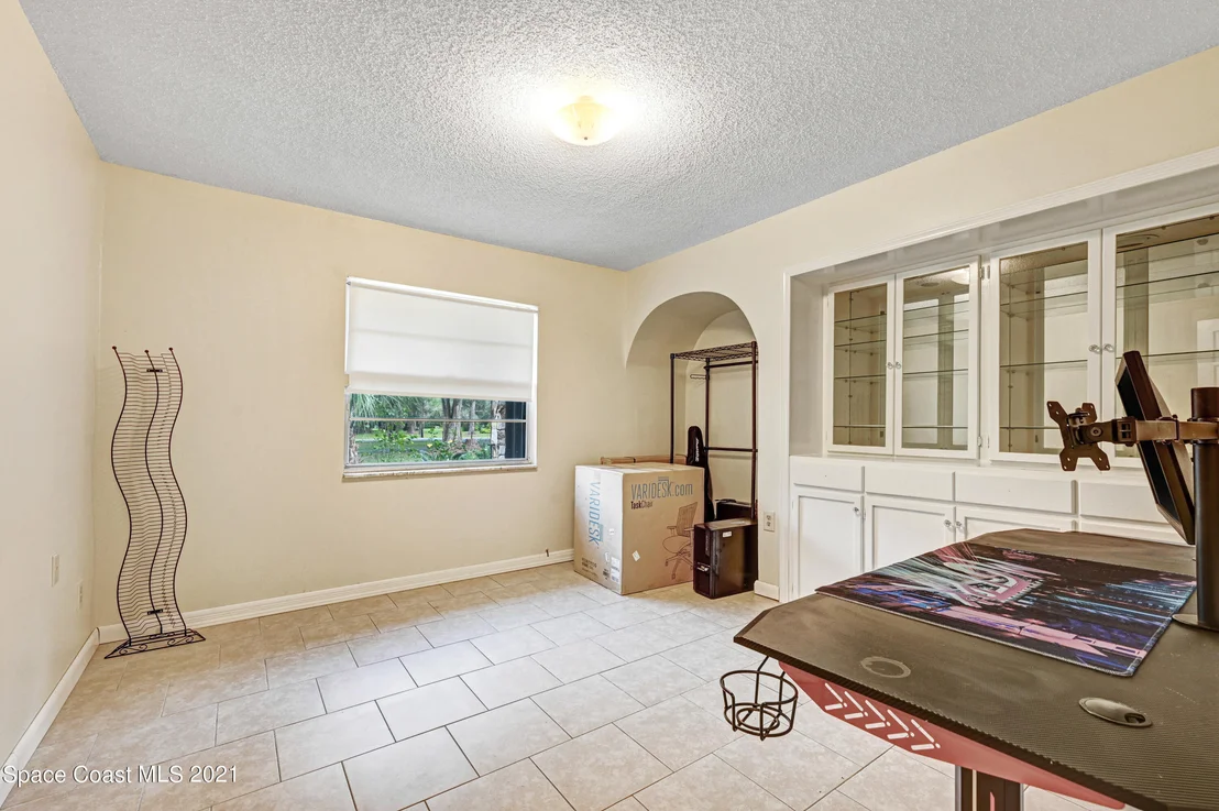Photo of 2533 Meadow Lane