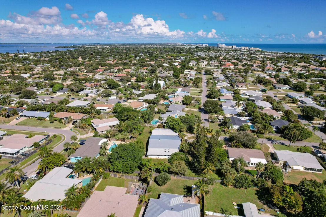 Photo of 2201 Abalone Avenue
