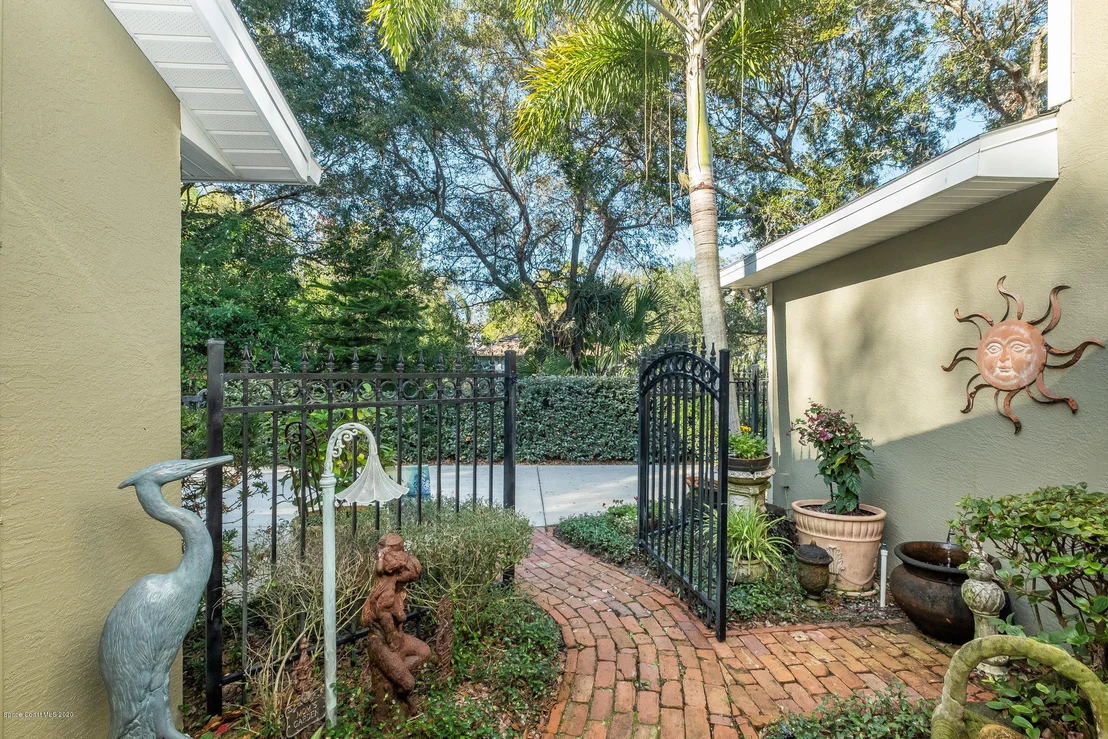 Photo of 1711 Rockledge Drive
