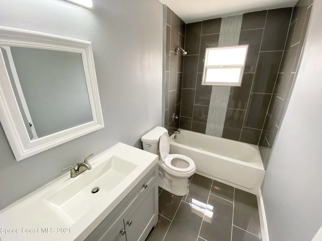 Photo of 3355 Kilbee Street