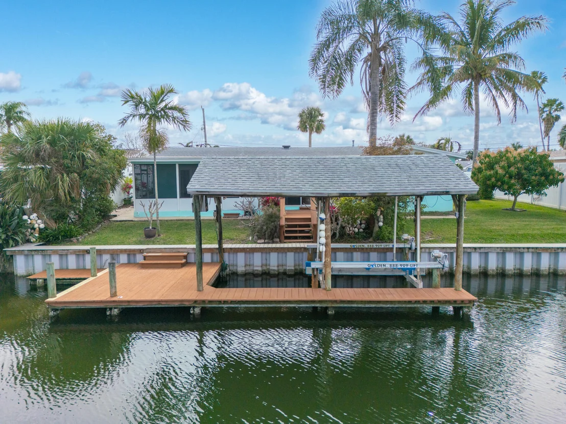 Photo of 453 Penguin Drive