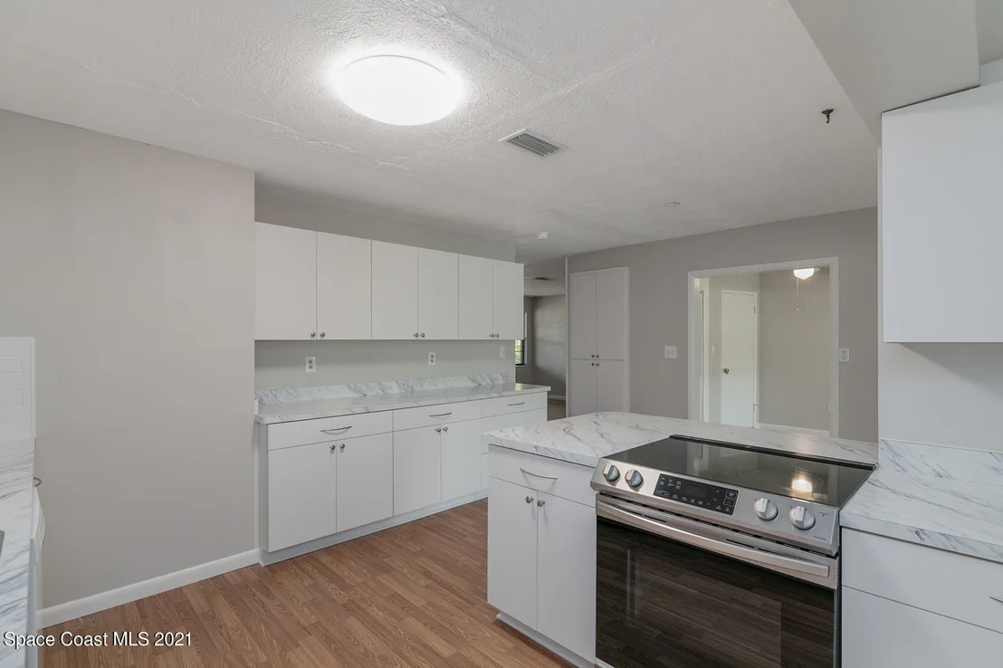 Photo of 2619 Sadler Lane