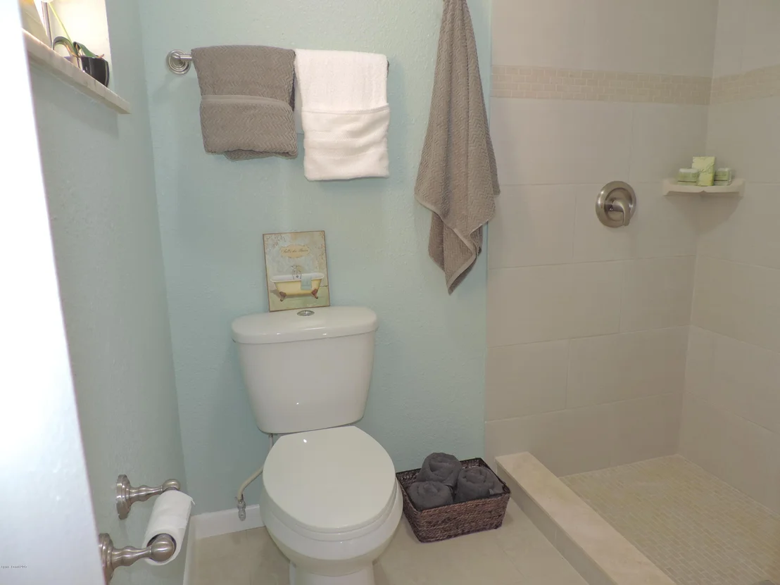 Photo of 307 Edgewood Drive