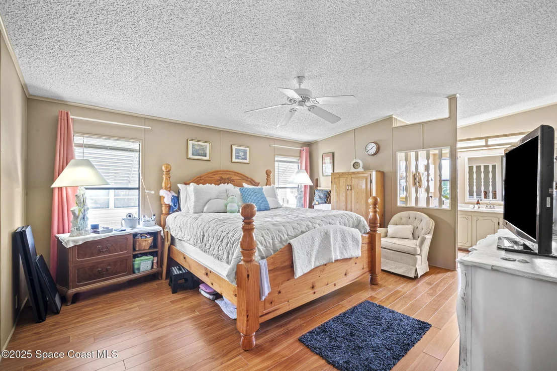 Photo of 433 Marlin Circle