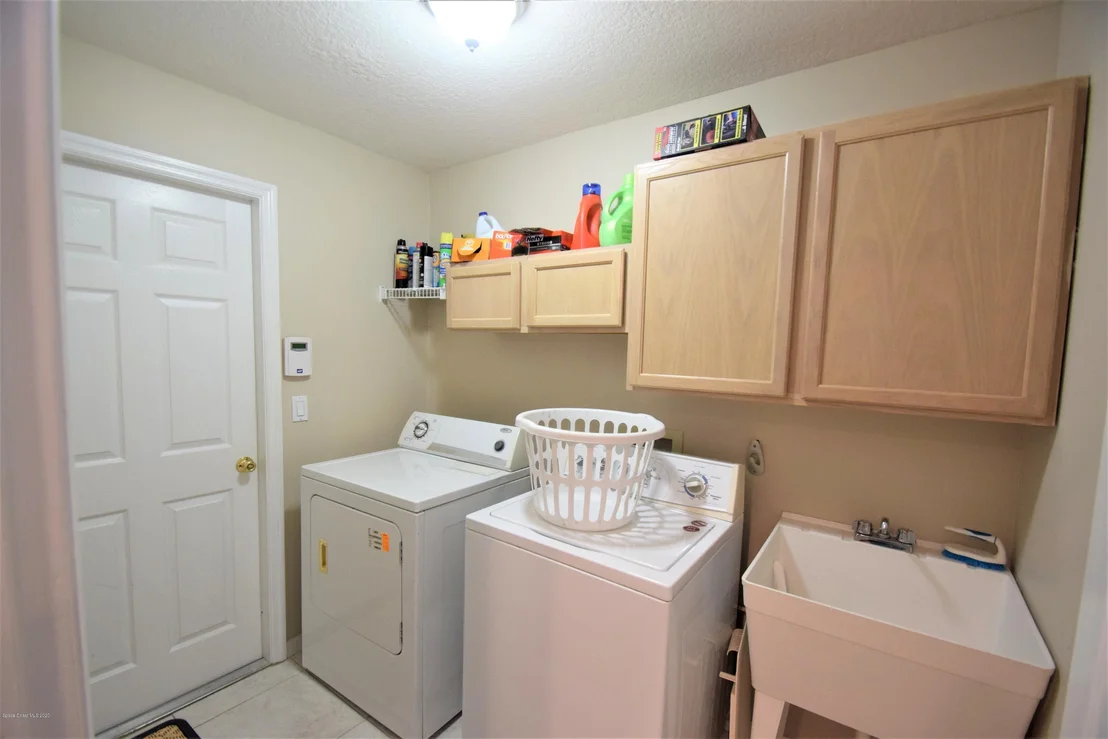 Photo of 2181 Weatherly Avenue