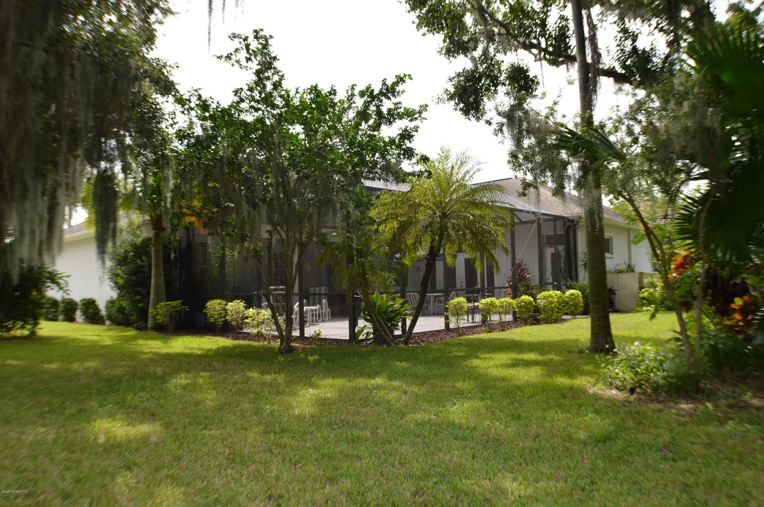 Photo of 2472 Woodfield Circle