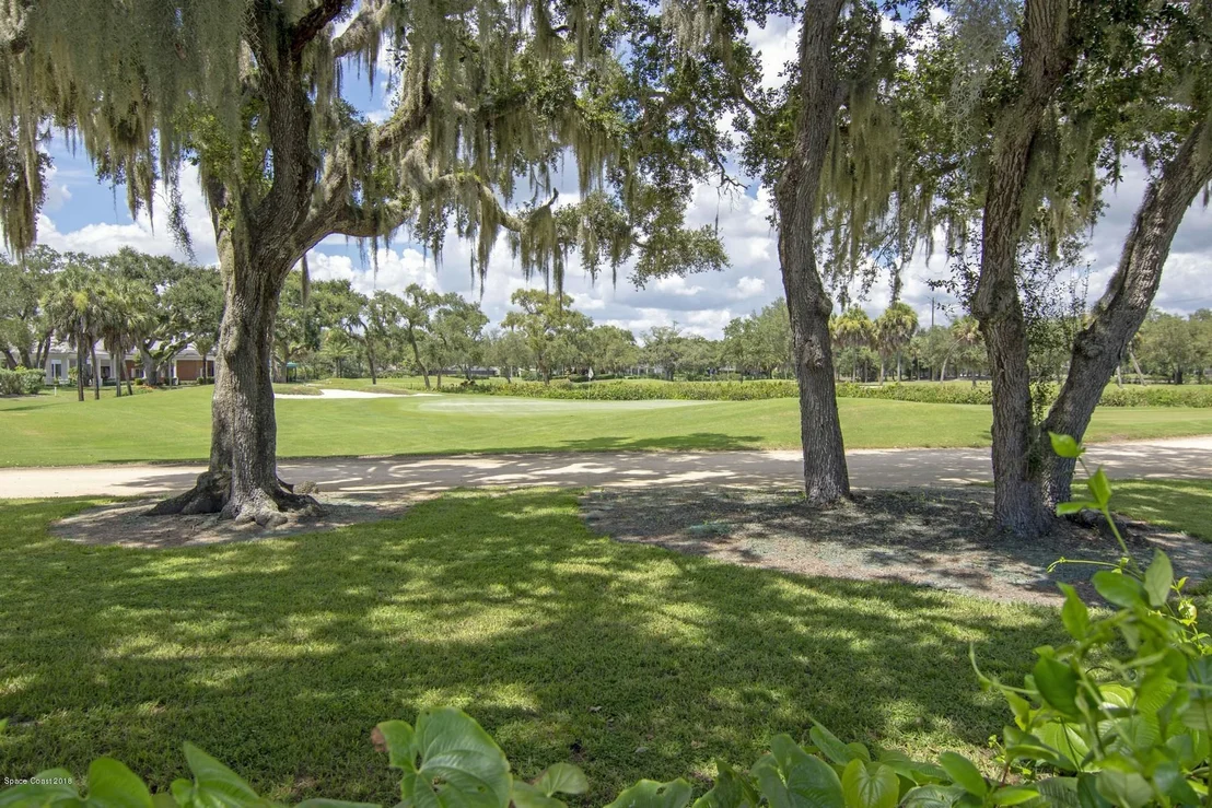 Photo of 3007 Golfview Drive