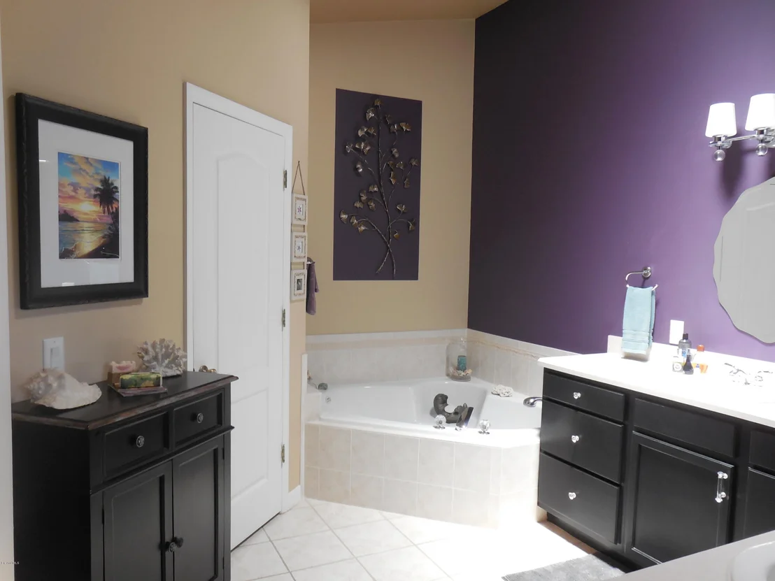 Photo of 2104 NE Spring Creek Circle