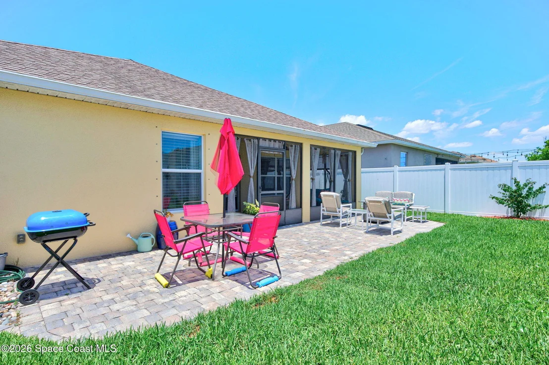 Photo of 3175 Constellation Drive