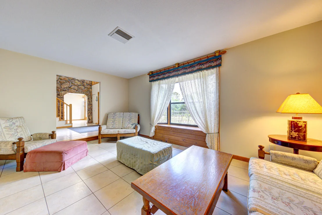 Photo of 4885 Rayburn Road