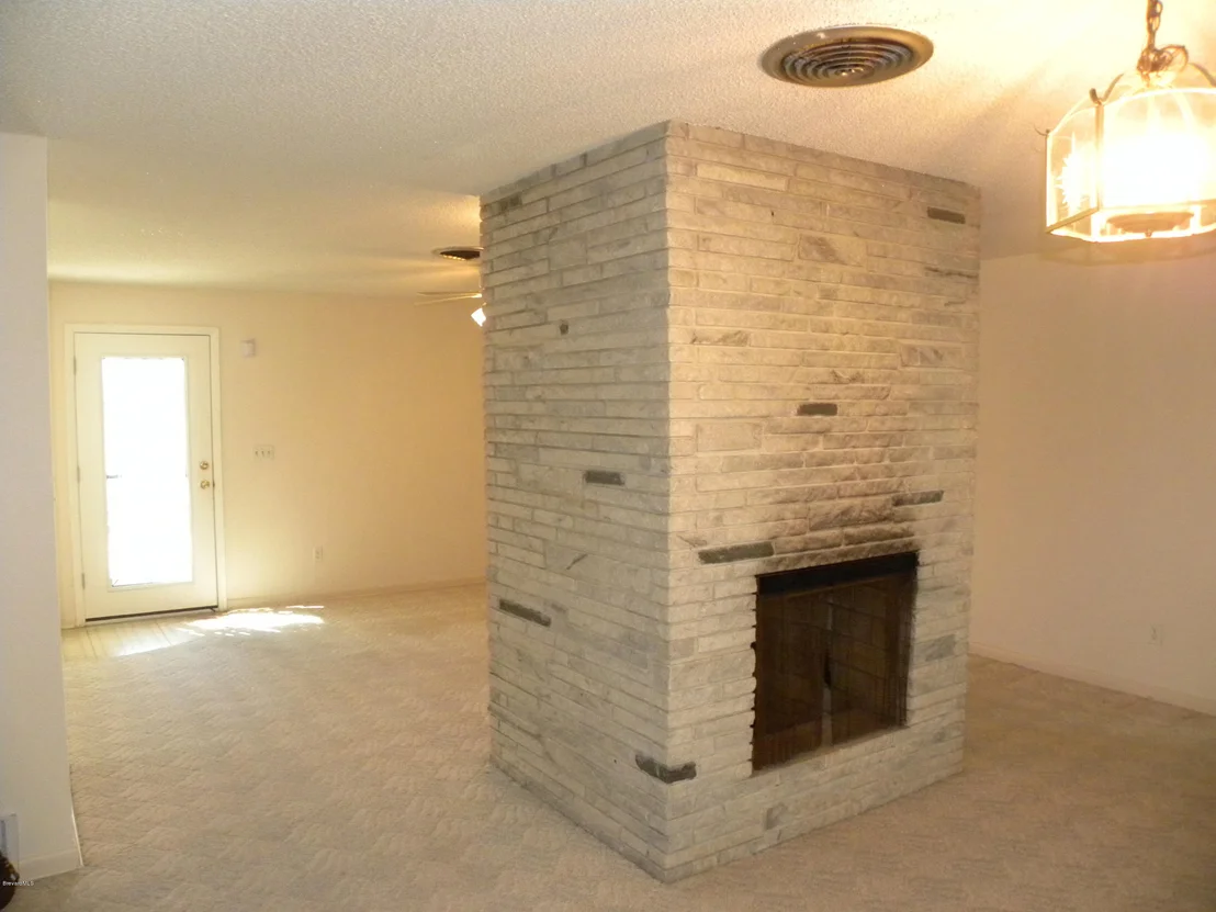 Photo of 370 Cinnamon Drive