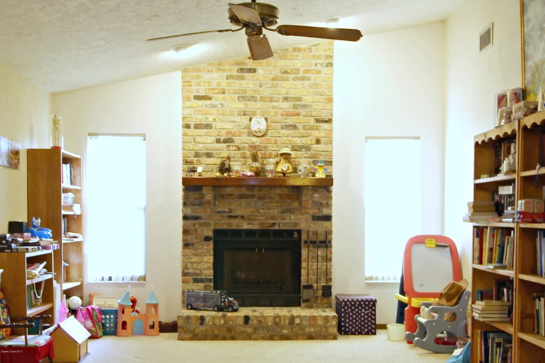 Photo of 7935 Timberlake Drive